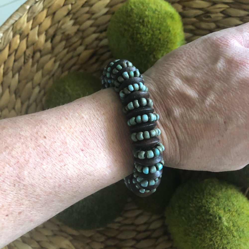 Beaded bracelet